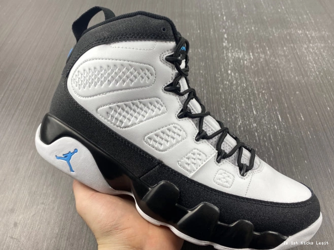 Air Blue University Retro Jordan CT8019-140 9 0623